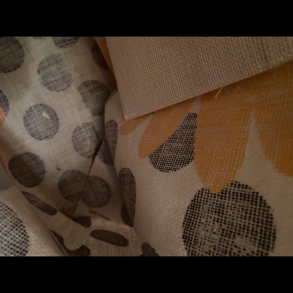 Two’s Company canvas tote bag with parrot motif - Picture 5 of 5